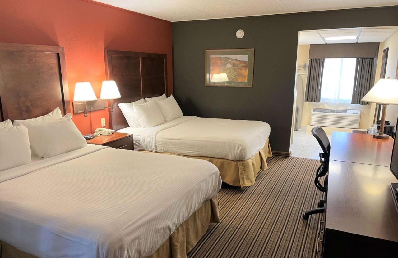 เบสท์ เวสเทิร์น สตาร์ไลท์ วิลเลจ Hotel ฟอร์ตดอดจ์ ภายนอก รูปภาพ