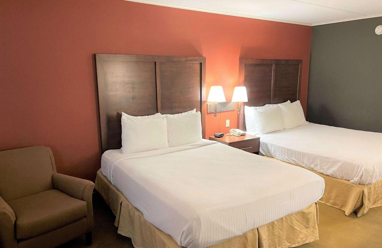 เบสท์ เวสเทิร์น สตาร์ไลท์ วิลเลจ Hotel ฟอร์ตดอดจ์ ภายนอก รูปภาพ